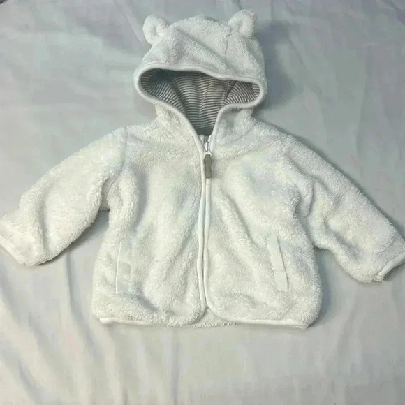 H&M full zip hooded jacket with teddie ears. Size 2-4 months - Picture 1 of 5
